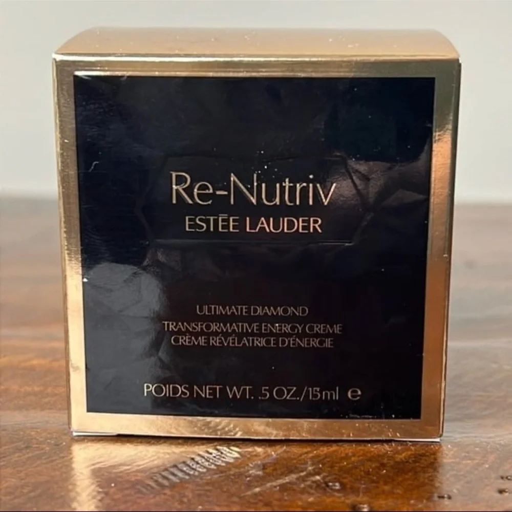 Estee Lauder • Re-Nutriv Ultimate Diamond Transformative Energy Creme